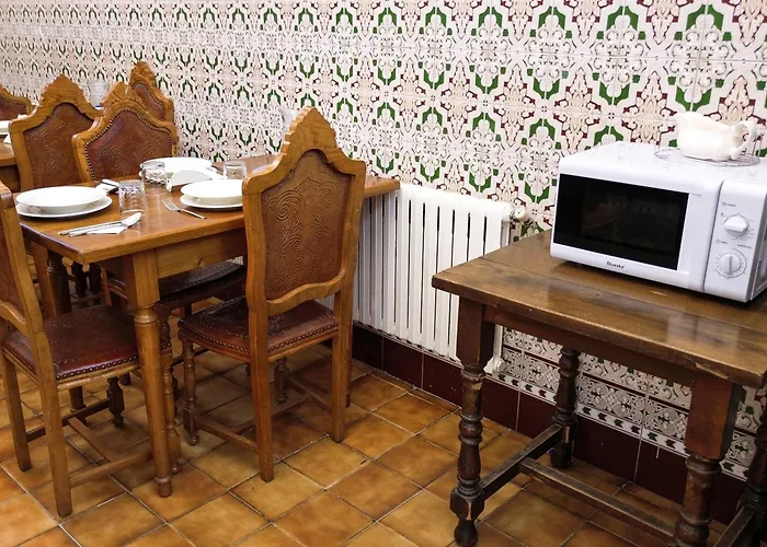 Oliva Rooms 3000